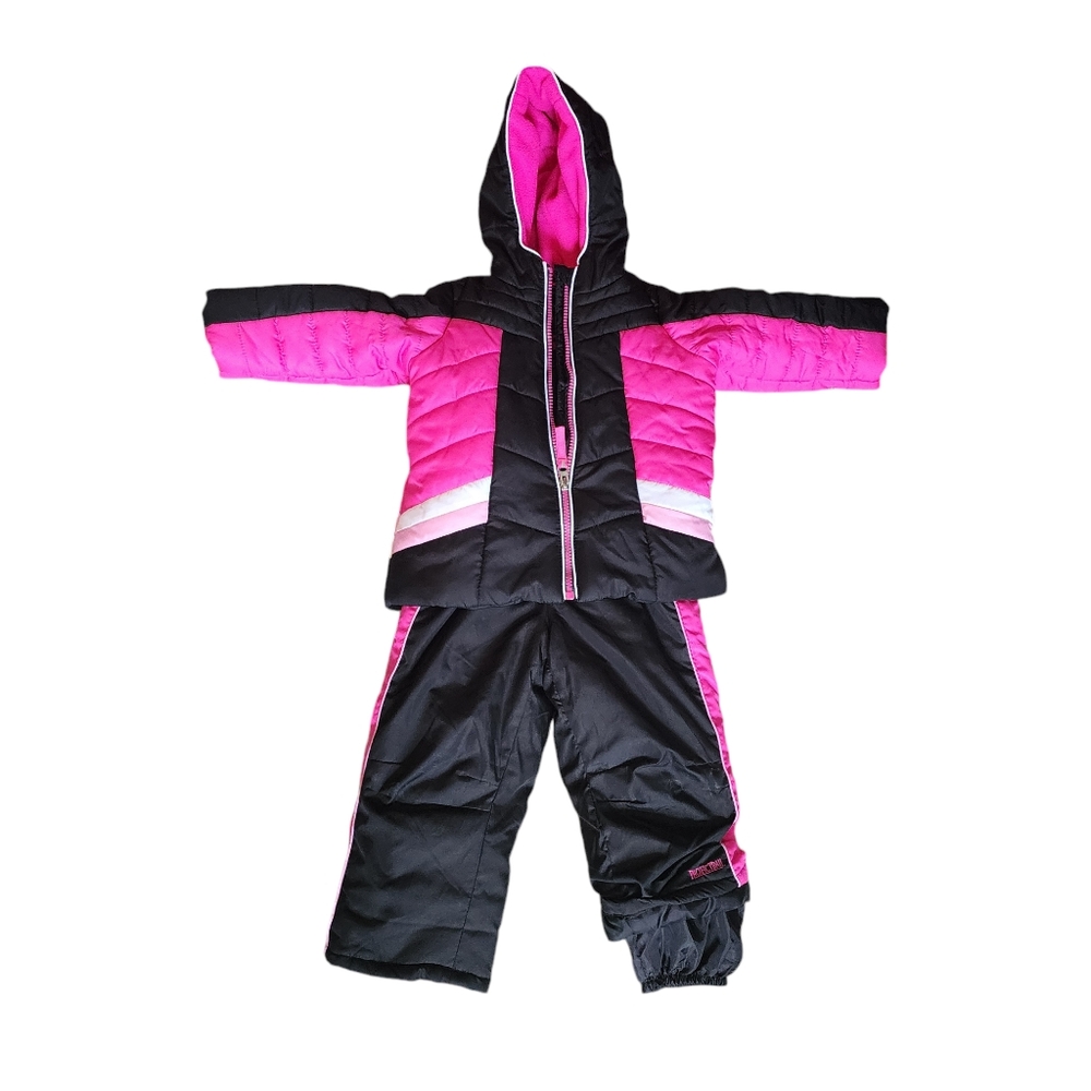 18M Pacific Trail snow bib and jacket